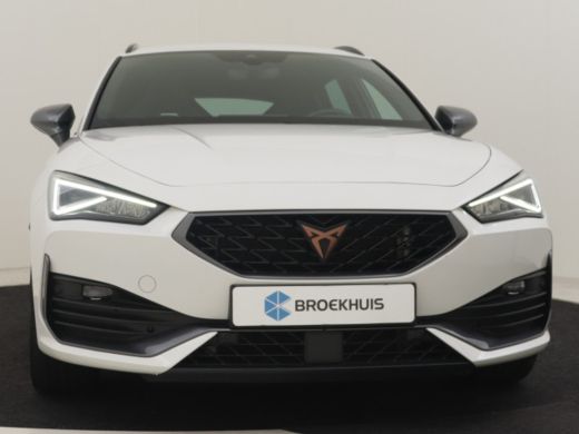 Seat Leon Sportstourer 1.4 e-Hybrid VZ Business Voorraad terrein Trekhaak | Adaptief cruise control | Keyless | Park ass... ActivLease financial lease