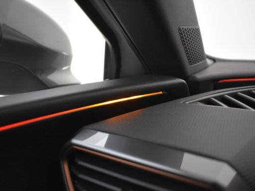 Seat Leon Sportstourer 1.4 e-Hybrid VZ Business Voorraad terrein Trekhaak | Adaptief cruise control | Keyless | Park ass... ActivLease financial lease