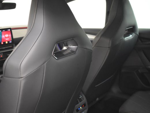 Seat Leon Sportstourer 1.4 e-Hybrid VZ Business Voorraad terrein Trekhaak | Adaptief cruise control | Keyless | Park ass... ActivLease financial lease