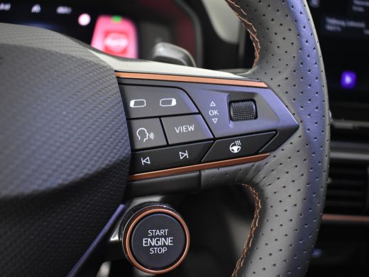 Seat Leon Sportstourer 1.4 e-Hybrid VZ Performance | Trekhaak |  Camera Achter | Elek. Stoel |  Cupra Supersport Stuur |... ActivLease financial lease