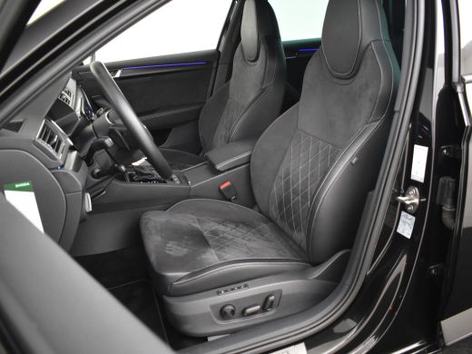 Skoda Superb Combi 1.4 TSI iV Sportline Business 218pk | Adaptief cruise control | Navigatie | Stoelverwarming... ActivLease financial lease
