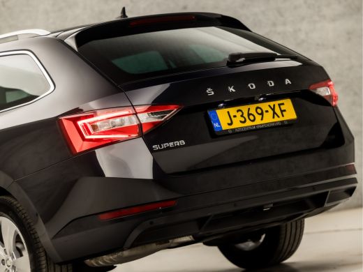 Skoda Superb Combi 1.5 TSI ACT Sport Deluxe 150Pk Automaat (APPLE CARPLAY, GROOT NAVI, CAMERA, STOELVERWARMING... ActivLease financial lease
