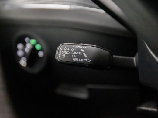 Skoda Superb Combi 1.5 TSI ACT Sport Deluxe 150Pk Automaat (APPLE CARPLAY, GROOT NAVI, CAMERA, STOELVERWARMING... ActivLease financial lease