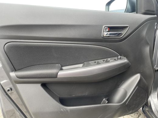 Suzuki Swift 1.2 Style Smart Hybrid Navigatiesysteem | Climate Control | Appel CarPlay & Android Auto | Stoelv... ActivLease financial lease