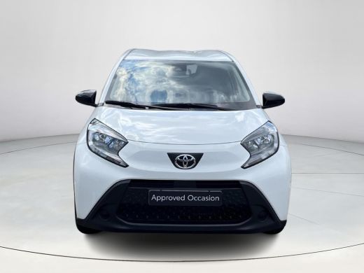 Toyota Aygo 1.0 VVT-i S-CVT Play Achteruitrijcamera/ Apple carplay ActivLease financial lease