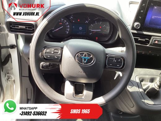 Toyota PROACE CITY 1.5 100 pk EXPORT ONLY Carplay/ Navi/ PDC/ Cruise/ Airco ActivLease financial lease