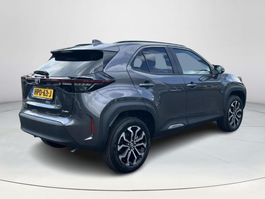 Toyota Yaris Cross 1.5 Hybrid 115 First Edition | Parkeersensoren | Stoel-+ stuurverwarming | Carplay | Keyless entry | ActivLease financial lease