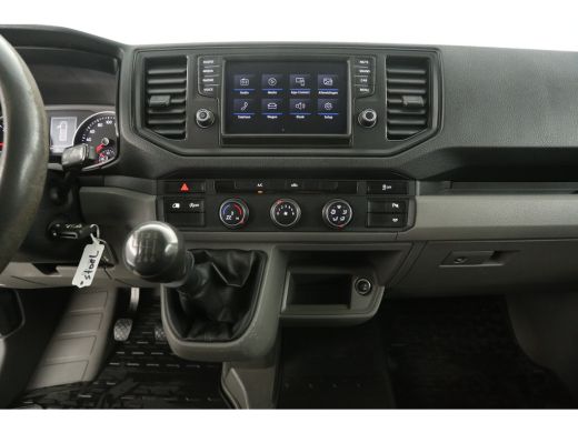 Volkswagen Crafter 2.0 TDI L3H2 140PK 3000KG Trekgew. Trekhaak Airco Camera Cruise Carplay 3 Persoons Elektrpakket ActivLease financial lease