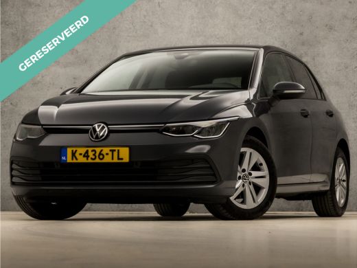 Volkswagen Golf 1.0 eTSI Sport Automaat (APPLE CARPLAY, GROOT NAVI, STUUR/STOELVERWARMING, SFEERVERLICHTING, PARK... Volkswagen Golf 1.0 eTSI Sport Automaat (APPLE CARPLAY, GROOT NAVI, STUUR/STOELVERWARMING, SFEERVERLICHTING, PARK...