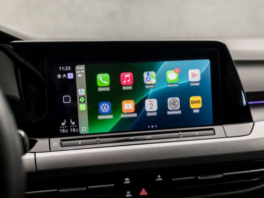 Volkswagen Golf 1.0 eTSI Sport Automaat (APPLE CARPLAY, GROOT NAVI, STUUR/STOELVERWARMING, SFEERVERLICHTING, PARK... ActivLease financial lease