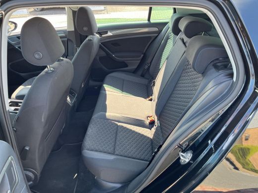 Volkswagen Golf 1.0 TSI Comfortline | 115Pk | ACC | Clima | A-Camera | Navi | APP Connect | ActivLease financial lease