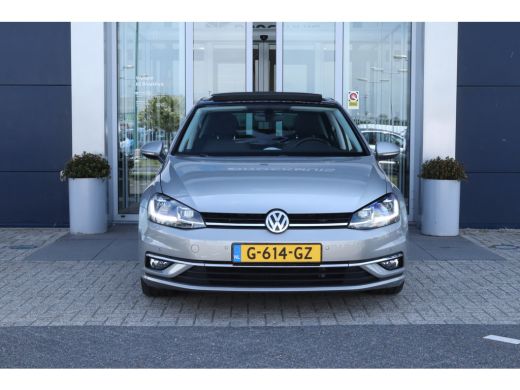 Volkswagen Golf 1.0 TSI Highline | ACC | Pano | Dynaudio | Massage | Carplay | Camera | Virtualcockpit | LED | ActivLease financial lease