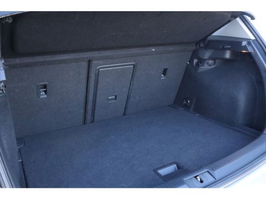 Volkswagen Golf 1.0 TSI Highline | ACC | Pano | Dynaudio | Massage | Carplay | Camera | Virtualcockpit | LED | ActivLease financial lease