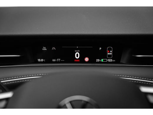 Volkswagen ID.7 Tourer Pro Business | Achterbank in ongelijke delen neerklapbaar incl. middenarmsteun en doorlaadmogelij... ActivLease financial lease