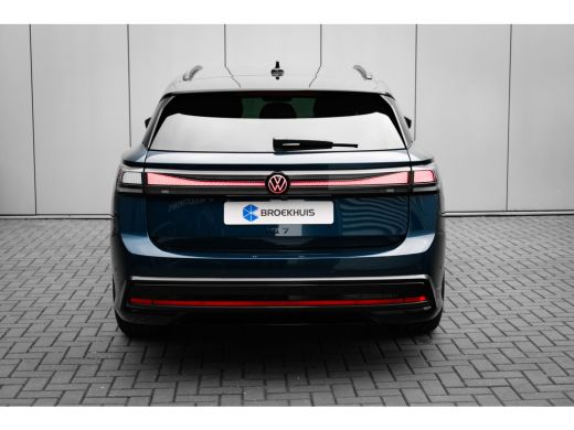 Volkswagen ID.7 Tourer Pro Business | Achterbank in ongelijke delen neerklapbaar incl. middenarmsteun en doorlaadmogelij... ActivLease financial lease