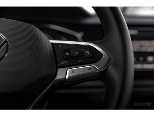 Volkswagen Taigo R-Line Edition Inclusief €2000,- inruilvoordeel | 'App-Connect' draadloze smartphone integratie |... ActivLease financial lease