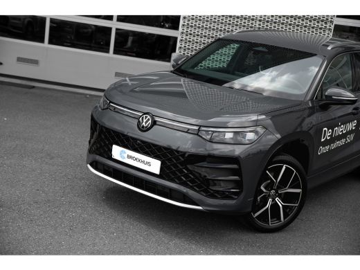 Volkswagen Tayron R-Line Edition | 'App-Connect' draadloze smartphone integratie | Automatische afstandsregeling (A... ActivLease financial lease