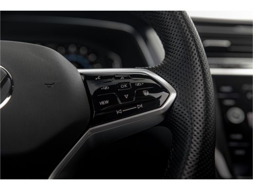 Volkswagen Tiguan 1.4 TSI eHybrid R-Line Business+ | Panorama Dak | Leder | ActivLease financial lease