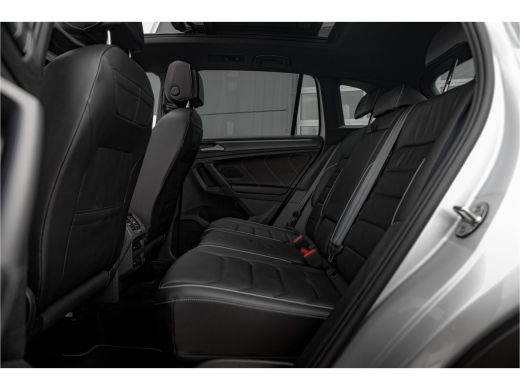 Volkswagen Tiguan 1.4 TSI eHybrid R-Line Business+ | Panorama Dak | Leder | ActivLease financial lease