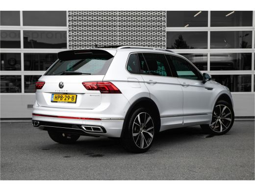 Volkswagen Tiguan 1.4 TSI eHybrid R-Line Business+ | Panorama Dak | Leder | ActivLease financial lease