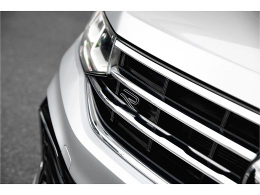 Volkswagen Tiguan 1.4 TSI eHybrid R-Line Business+ | Panorama Dak | Leder | ActivLease financial lease