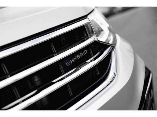 Volkswagen Tiguan 1.4 TSI eHybrid R-Line Business+ | Panorama Dak | Leder | ActivLease financial lease