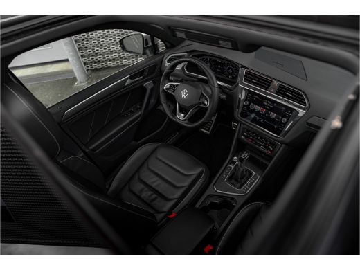 Volkswagen Tiguan 1.4 TSI eHybrid R-Line Business+ | Panorama Dak | Leder | ActivLease financial lease