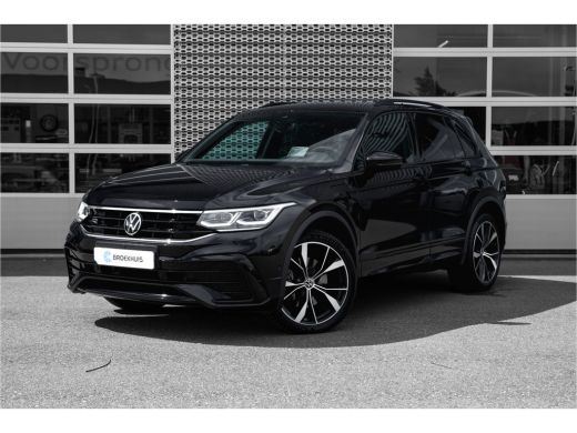 Volkswagen Tiguan 1.4 TSI eHybrid R-Line Business+ | Panorama Dak | Trekhaak | Volkswagen Tiguan 1.4 TSI eHybrid R-Line Business+ | Panorama Dak | Trekhaak |