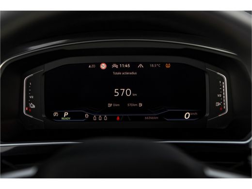 Volkswagen Tiguan 1.4 TSI eHybrid R-Line Business+ | Panorama Dak | Trekhaak | ActivLease financial lease