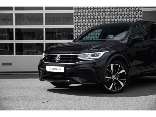 Volkswagen Tiguan 1.4 TSI eHybrid R-Line Business+ | Panorama Dak | Trekhaak | ActivLease financial lease