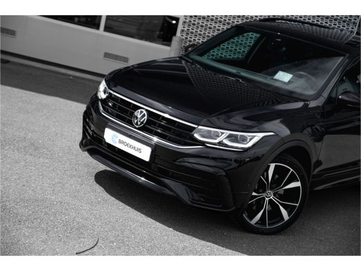 Volkswagen Tiguan 1.4 TSI eHybrid R-Line Business+ | Panorama Dak | Trekhaak | ActivLease financial lease