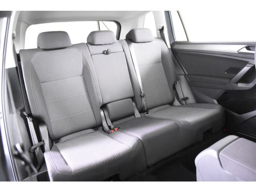 Volkswagen Tiguan Allspace 1.5 TSI Comfortline DSG *1ste Eigenaar*Navigatie*Stoelverwarming* ActivLease financial lease