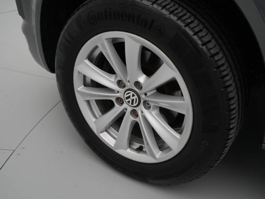 Volkswagen Transporter 2.0 TDI 102pk L2H1 DC Navigatie Airco Cruise Bluetooth ActivLease financial lease