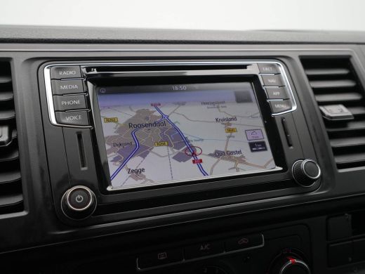 Volkswagen Transporter 2.0 TDI 102pk L2H1 DC Navigatie Airco Cruise Bluetooth ActivLease financial lease