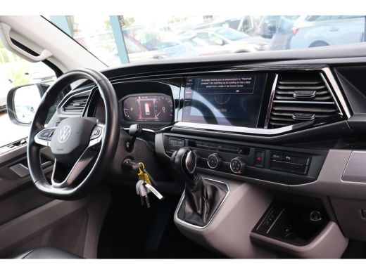 Volkswagen Transporter | Achteruitrijcamera | Apple Carplay/Android Auto|telefoonintegratie premium | Kunstlederen bekle... ActivLease financial lease
