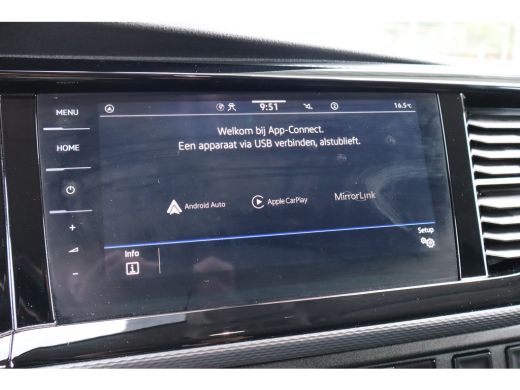 Volkswagen Transporter | Achteruitrijcamera | Apple Carplay/Android Auto|telefoonintegratie premium | Kunstlederen bekle... ActivLease financial lease