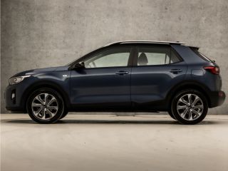 Kia Stonic 1.0 T-GDi Dynamic (APPLE CARPLAY, NAVIGATIE, CAMERA, LM VELGEN, SPORTSTOELEN, CRUISE, GETINT GLAS...