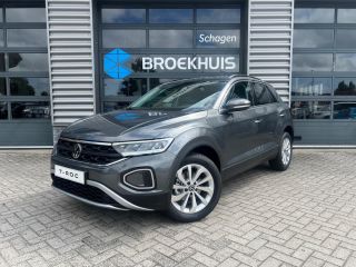 Volkswagen T-Roc Life Edition Inclusief €2000,- inruilvoordeel | 'App-Connect' draadloze smartphone integratie | '...