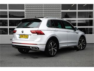 Volkswagen Tiguan 1.4 TSI eHybrid R-Line Business+ | Panorama Dak | Leder |