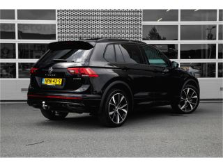 Volkswagen Tiguan 1.4 TSI eHybrid R-Line Business+ | Panorama Dak | Trekhaak |