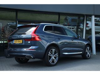 Volvo  XC60 T6 AWD Inscription | Panoramadak | Memory | Standkachel | Getint glas | Trekhaak | 20-Inch