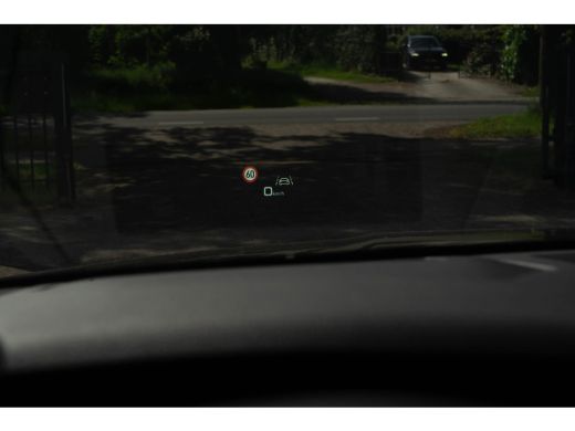 Audi e-tron 55 S-line Quattro / Luchtvering/ Standkachel/ Cruise Control/ Panoramadak/ 300kW (408PK) ActivLease financial lease