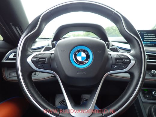 BMW i8 Roadster 1.5 HEADUP/CARPLAY/LASERLIGHT/20''/HARMANKARDON ActivLease financial lease