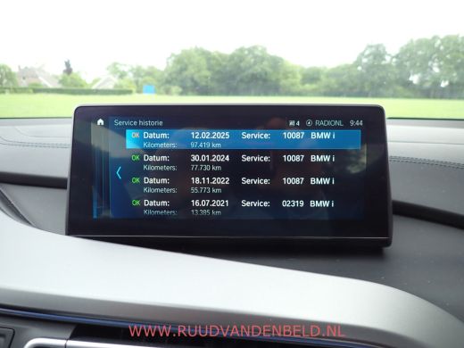 BMW i8 Roadster 1.5 HEADUP/CARPLAY/LASERLIGHT/20''/HARMANKARDON ActivLease financial lease