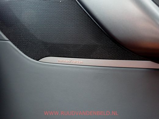 BMW i8 Roadster 1.5 HEADUP/CARPLAY/LASERLIGHT/20''/HARMANKARDON ActivLease financial lease