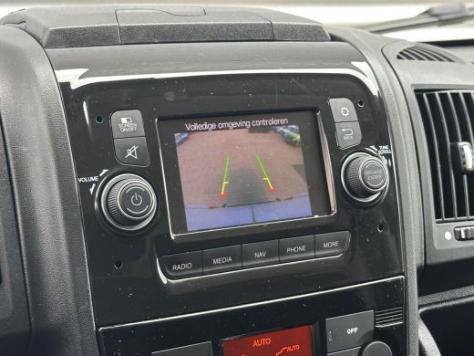 Citroën Jumper 35 2.2 BlueHDi 120 L2H2 2x schuifdeur ActivLease financial lease