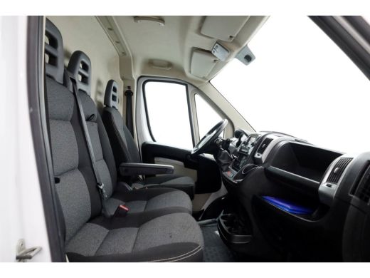 Fiat Ducato 30 2.3 MultiJet 130pk E6 L2H2 Glasresteel Airco/Navi/Camera 03-2017 ActivLease financial lease