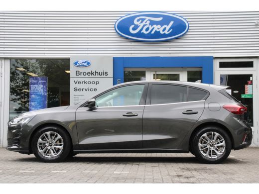 Ford Focus 1.0EB HYBRID TITANIUM | NL-AUTO! | 1 EIGENAAR! | GROOT SCHERM NAVI | DRAADLOOS CARPLAY | CLIMA | ... ActivLease financial lease