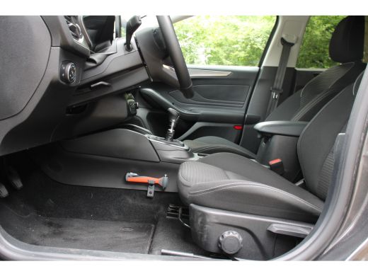 Ford Focus 1.0EB HYBRID TITANIUM | NL-AUTO! | 1 EIGENAAR! | GROOT SCHERM NAVI | DRAADLOOS CARPLAY | CLIMA | ... ActivLease financial lease