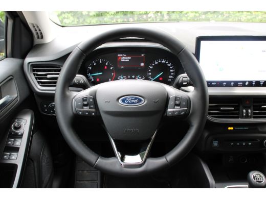 Ford Focus 1.0EB HYBRID TITANIUM | NL-AUTO! | 1 EIGENAAR! | GROOT SCHERM NAVI | DRAADLOOS CARPLAY | CLIMA | ... ActivLease financial lease